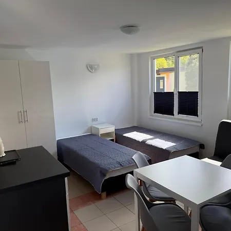 Ow Jaroszowiec * Łazy