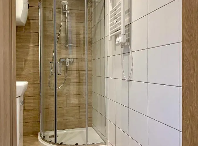 Ow Jaroszowiec Camping Łazy